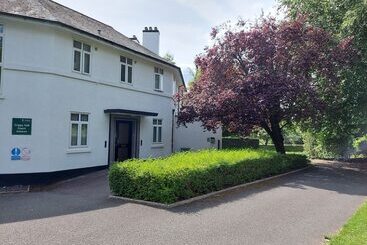 پانسیون Cripps Hall Guest Annexe