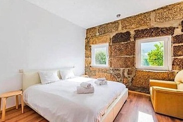 דירת נופש Beautiful 2 Bed House Marco De Canaveses