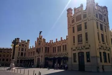 簡易ホテル Nalu Valencia Boutique Rooms