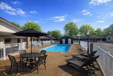 Hotel Yellow Diamond Inn