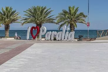 هتل آپارتمان Lucia Hotel Paralia