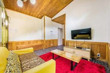 Chuncheon Big Bear Pension