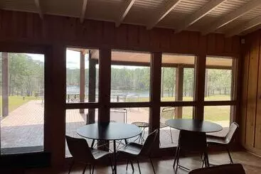 ホテル Scrappin Valley Lodge
