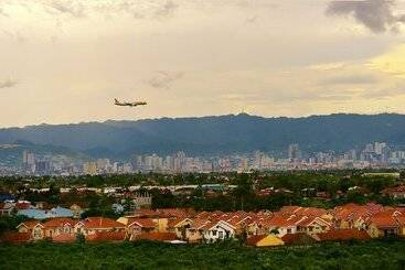 Hotelli T Shine Resort And Spa