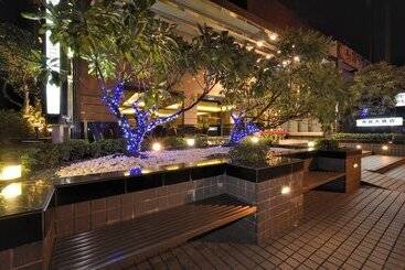 هتل Kings Paradise