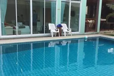 Hotel Saranya River House สรัญญาริเวอร์เฮาส์