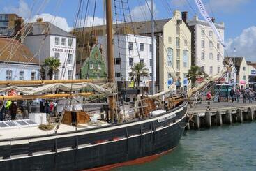 Сельский дом Maritime