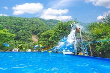 Pensão Chuncheon Jayooinui Spacaravan