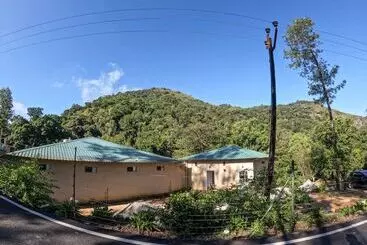 Majatalo Mistly Plantation Bungalow