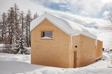 Pension Pensiun Laresch