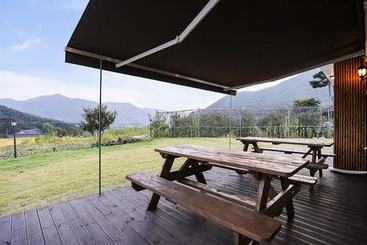 Pohang Haneulbyeoliyagi Pension