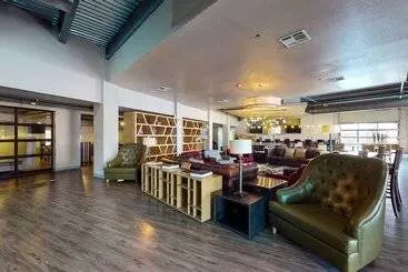 هتل Aggieland Boutique