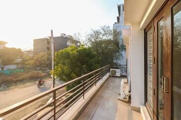 Hotel Dreamz Hospitality 2