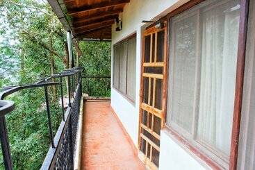 Hotel The Canadian Woods Resort