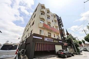 Motel Andong Palace Of Dreams