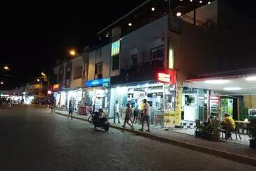 Turkuaz Otel Turunc
