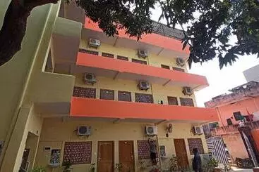 Hotel Anand Lok Vatika