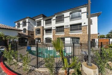 Metro Tempe Apartments