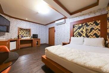 Motel Daegu Gyeongbuk University Shwil