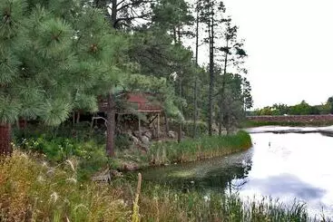 Motelli Lumbermen S Village