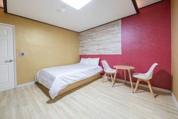 Gangneung Iris Stay Pension