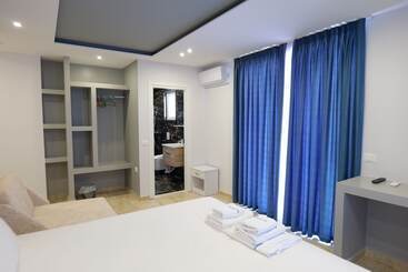 Отель 3 Islands 2