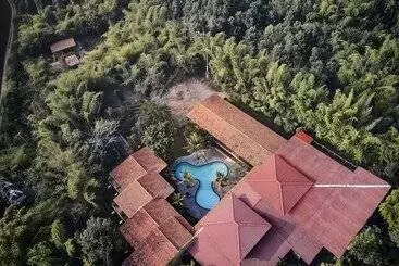 Hotelli Welcomheritage Jungle Home