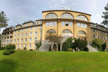 펜션 Nauczycielskie Centrum