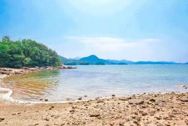 Geojedo Daehyang Pension