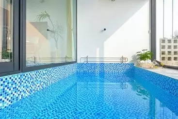 پانسیون Gyeongju May Breeze Pool Villa