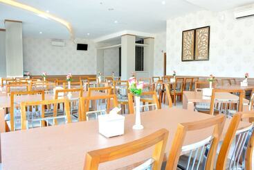 Sallo Hotel Sengkang