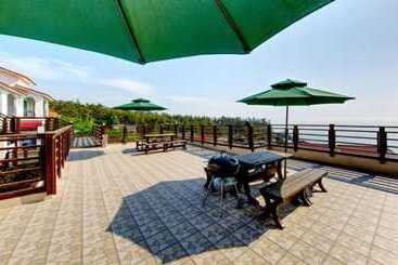 Taean Maison De Mer Pension