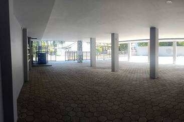 ユースホステル Djuragan Kamar Gunung Anyar