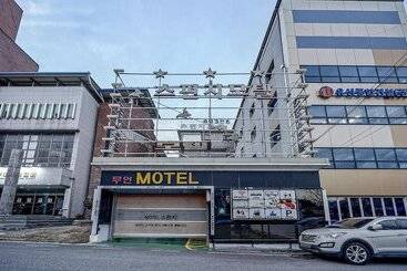 Gumi Wonpyeongdong Sponge Motel