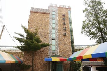 Motel Asan World Park