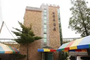 Motel Asan World Park