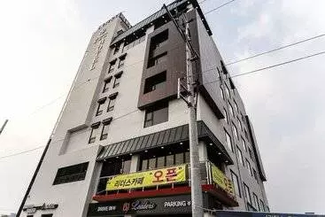 مُتل Cheongju Leaders