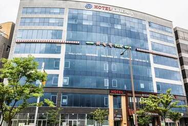 汽车旅馆  Naju Dream