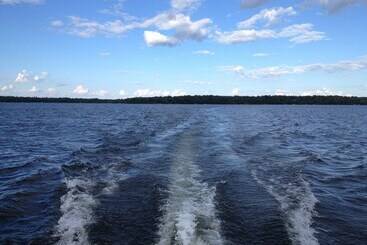 بيت ريفى Gathering Place Resort & Lodge