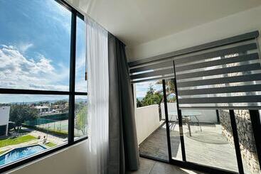 Отель La Mansión