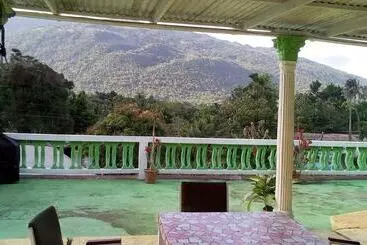 هتل آپارتمان Caldo Tours