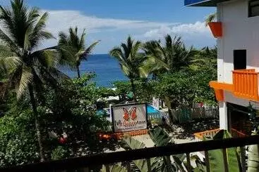 هتل Mt. Bagarabon Beach And Mountain Resort