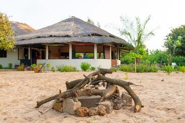 Tamba Kuruba Eco Lodge