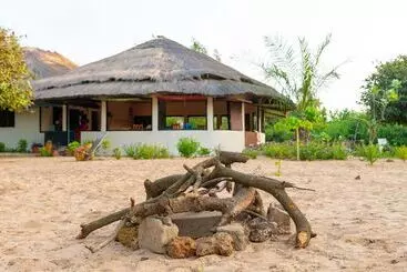 Tamba Kuruba Eco Lodge