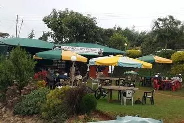 هتل Gitandara Garden