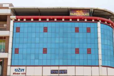 酒店 Oyo 40153  Rajendra Palace