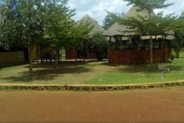 פנסיון Kasulu Motel