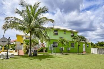 آپارتمانهای توریستها Best E Villas Prospect