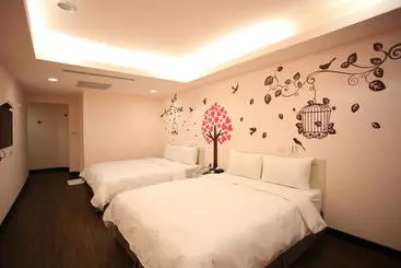 هتل Love House Inn