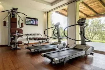 هتل Tenuta Pilastru Country Resort & Spa